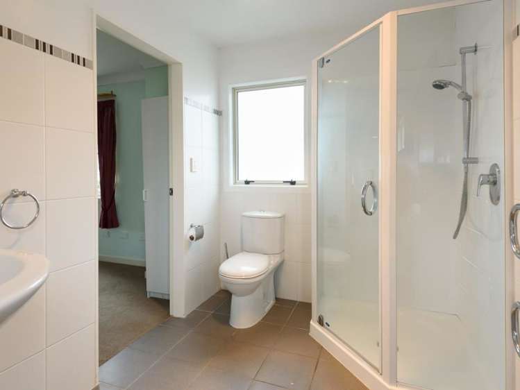 79 Kaikoura Street Maupuia_10