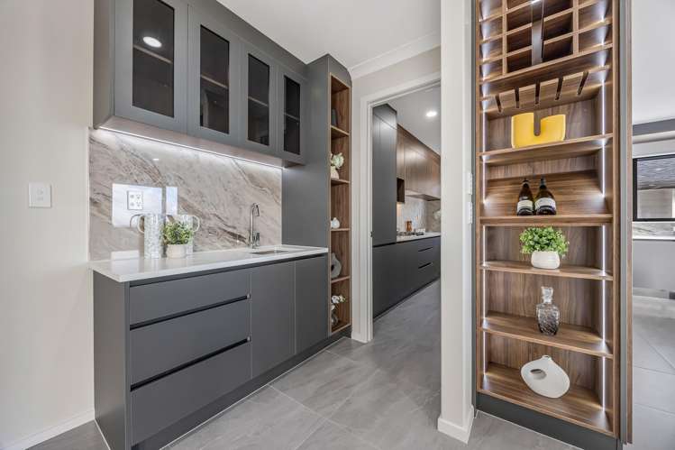 6 Mill Hill Close Flat Bush_15