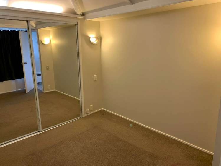 190 Mount Smart Road Onehunga_16