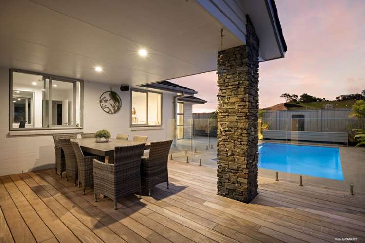 42 Boocock Crescent Orewa_5