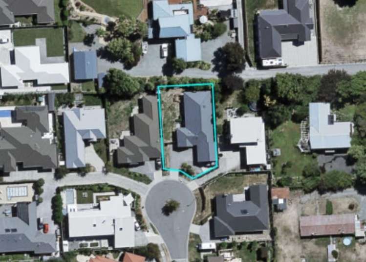 10 Roussel Place Springlands_25