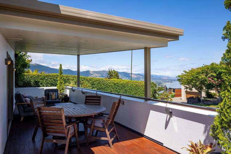 355 Princes Drive Britannia Heights_4