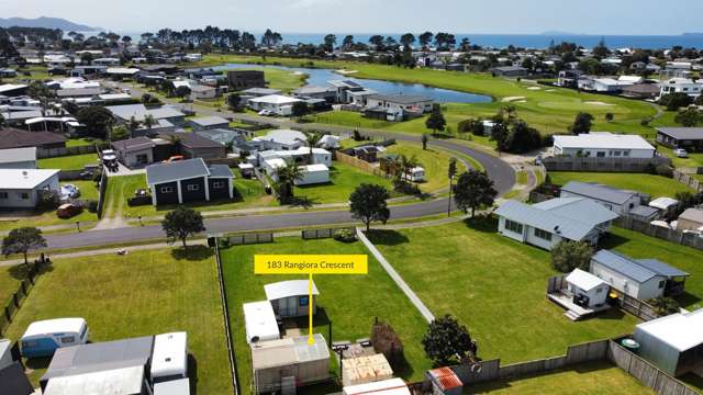 RELAXED HOLIDAY TIMES