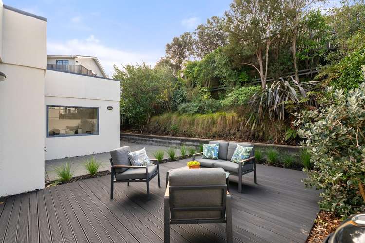 7 Joseph Banks Drive Whitby_25