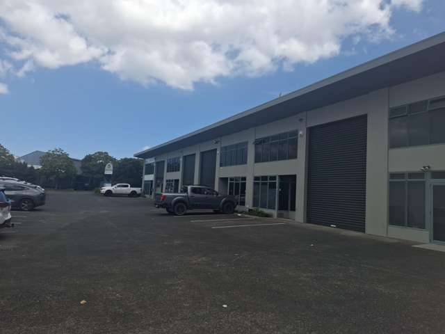 4/15 Paramount Drive Henderson_2