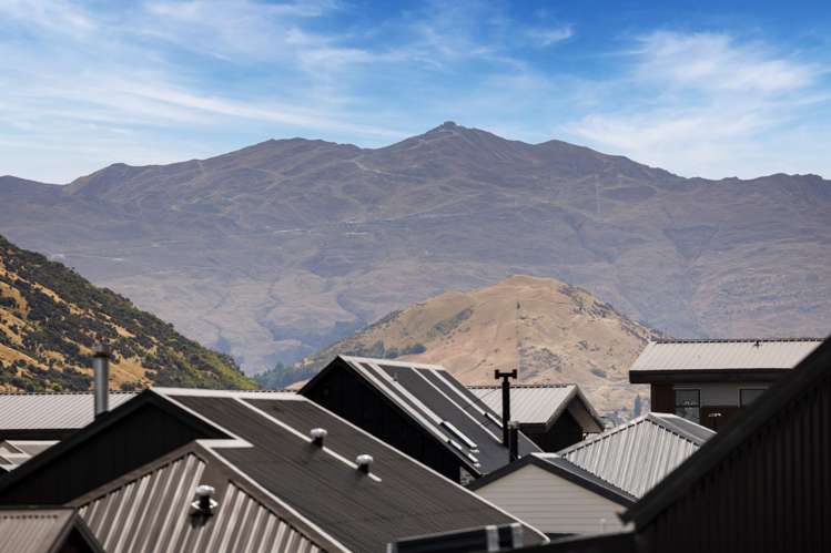 4 Shallow Close Jacks Point_22