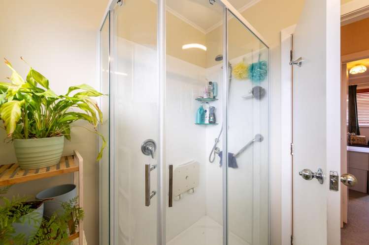 8 Davis Crescent Elderslea_13