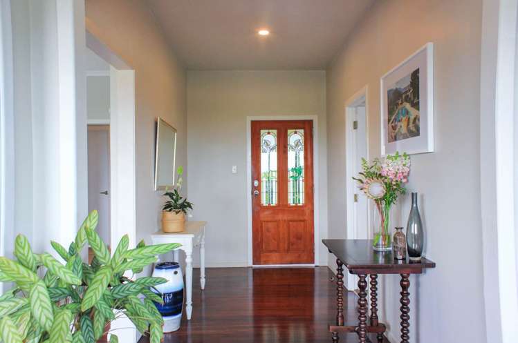 139 Glengarry Road Glen Eden_13