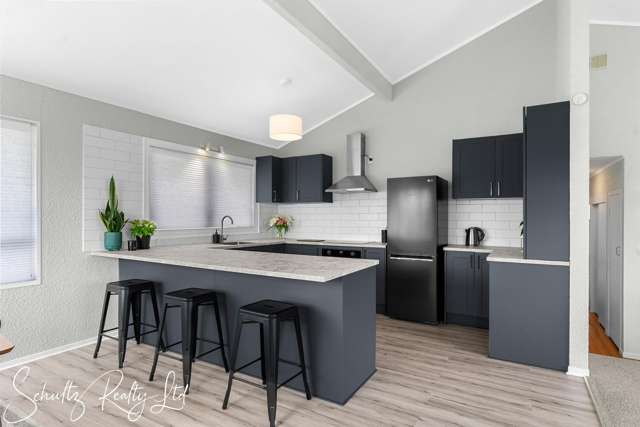 15 Bickerstaffe Road Maungaturoto_4