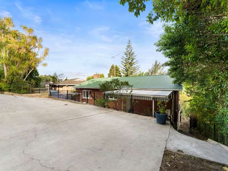 42 West Lynn Road Titirangi_21