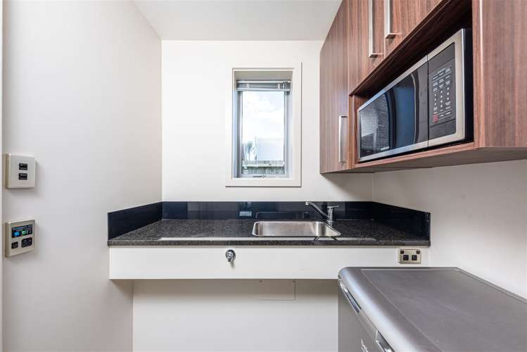 10/252 Barbadoes Street Christchurch Central_5