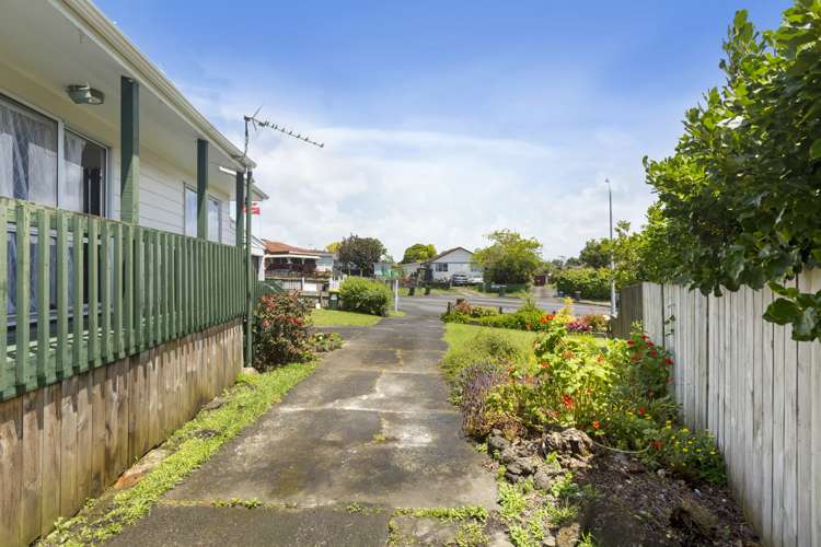 20 Bundena Place Clendon Park_15