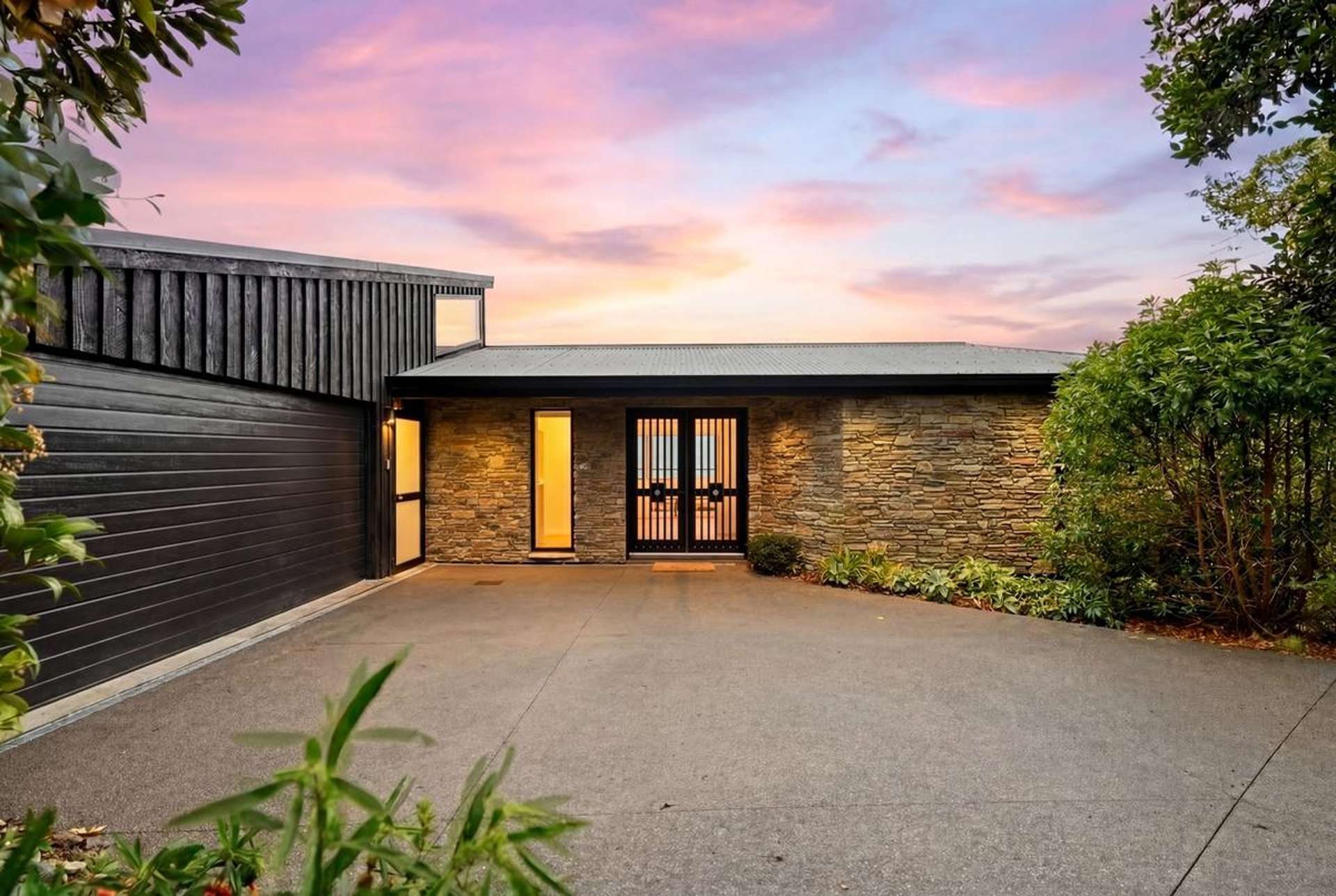 2/24 Revelation Drive Clifton_0