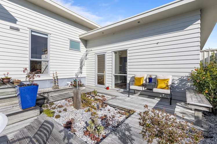 10 Veronica Close Red Beach_22