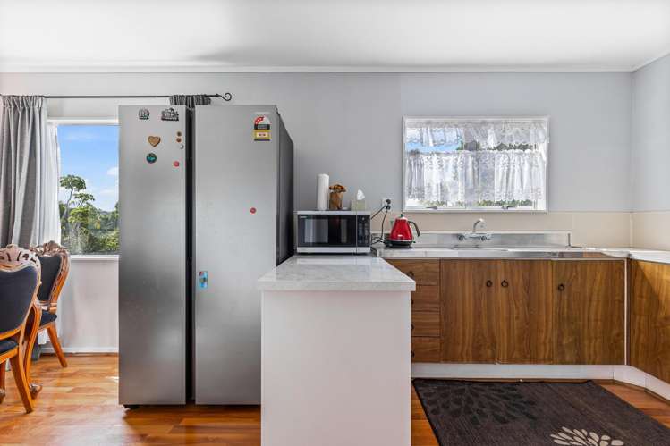 2/4 Kahikatea Place Ranui_4