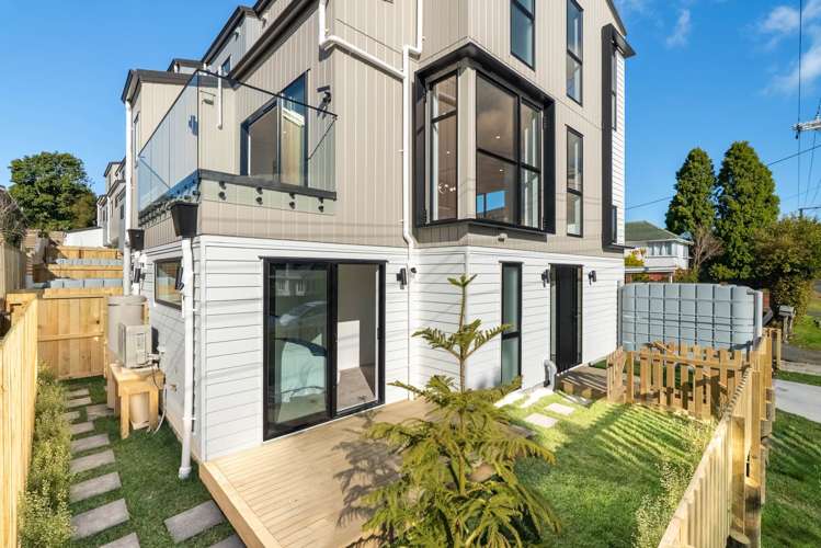 4 Woolley Avenue New Lynn_42
