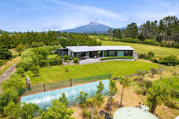 438B Alfred Road Egmont Village_53