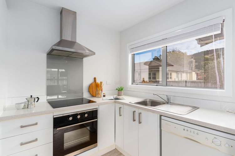 7b Mclellan Street Tawa_6