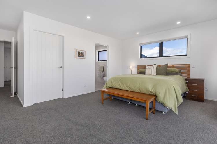 14 Ash Close Levin_19