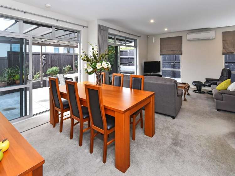 13 Aldon Lane The Gardens_7