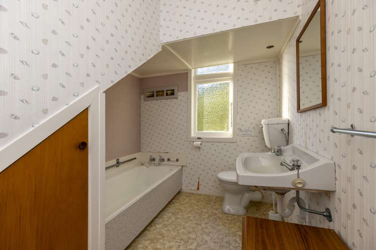 82 The Parade Paekakariki_25