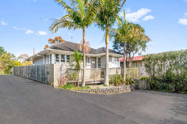 Brick & Tile Gem on Freehold