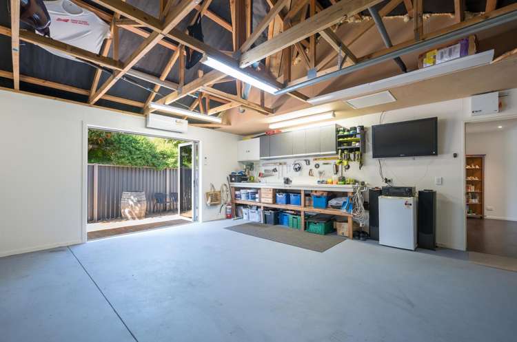 53 Covent Drive Stoke_24