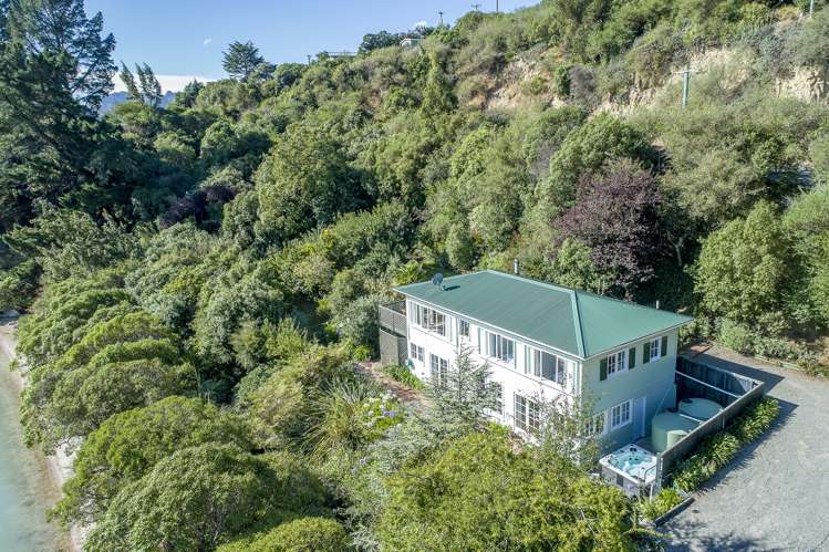 399 Marine Drive Charteris Bay_20