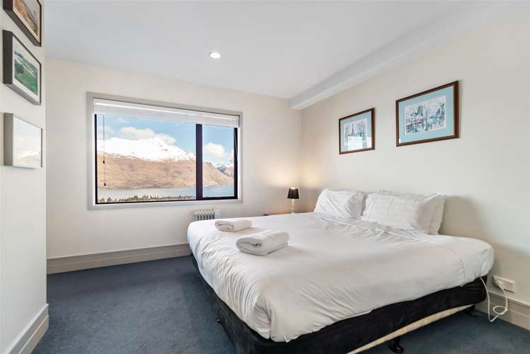 10/69 Edinburgh Drive Queenstown_8