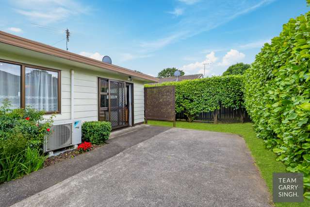 2/33 Onslow Road Papakura_1