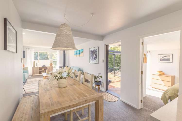 b/199 Rocking Horse Road Southshore_5