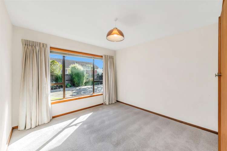 27 Lochee Road Upper Riccarton_17