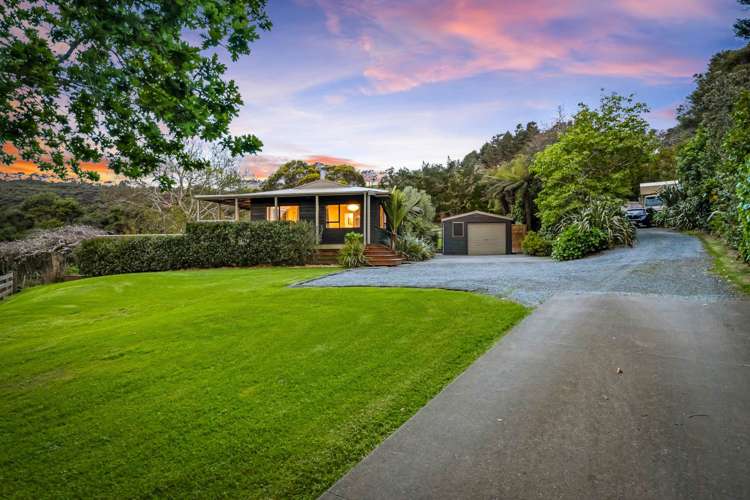 191 Valley Road Waimauku_18