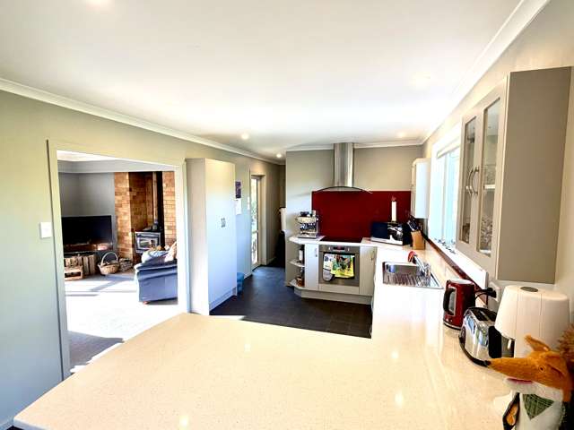 121 Grant Road Otatara_2