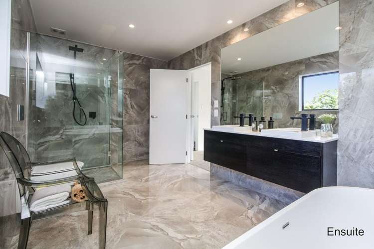 1/27 Waitemata Road Hauraki_11