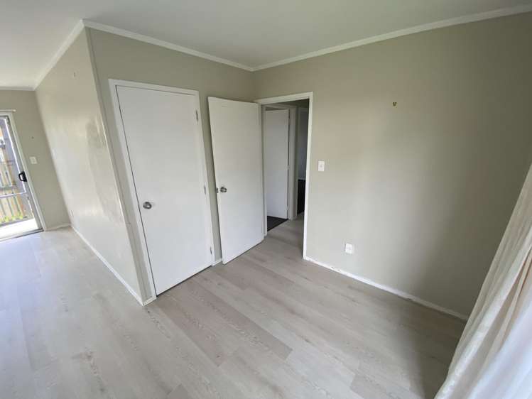 1/92 Kenderdine Road Papatoetoe_9