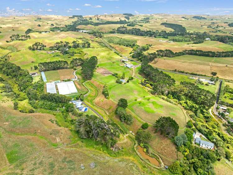 287 Taurangaruru Road Waiuku_10