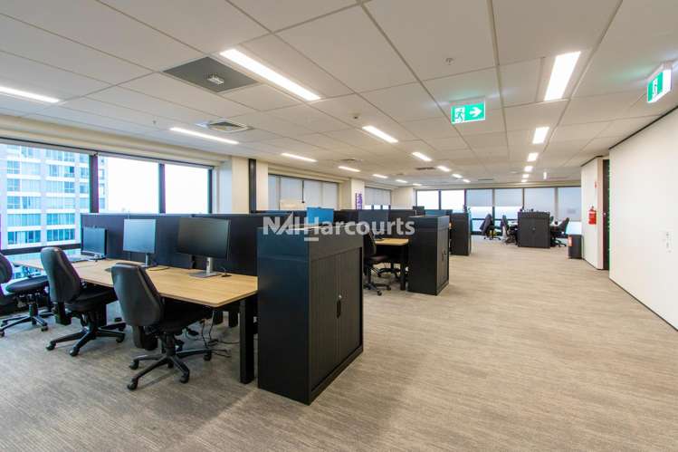 Level 13/5-7 Byron Avenue Takapuna_4