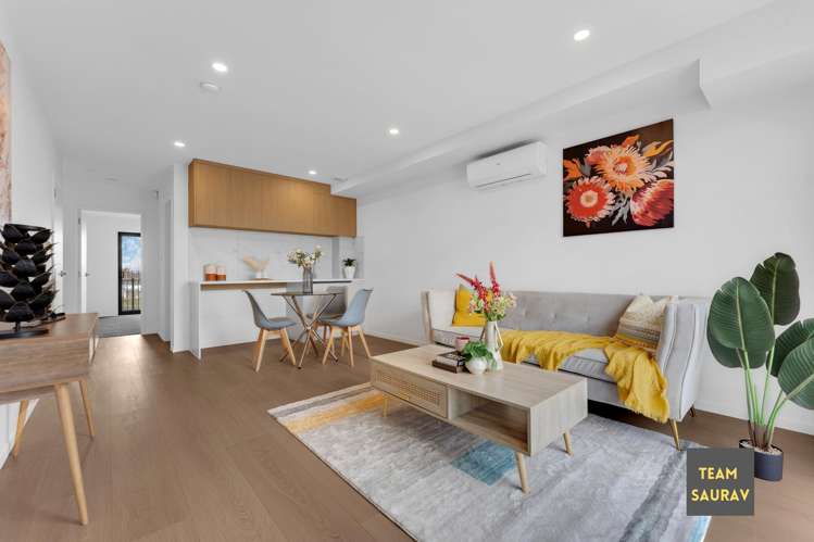 5 & 7 Awhi Way Karaka_5