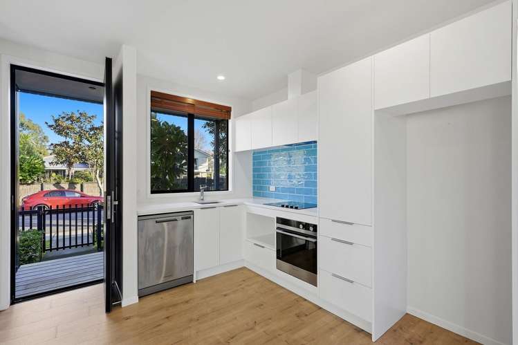 59A The Circle Manly_19