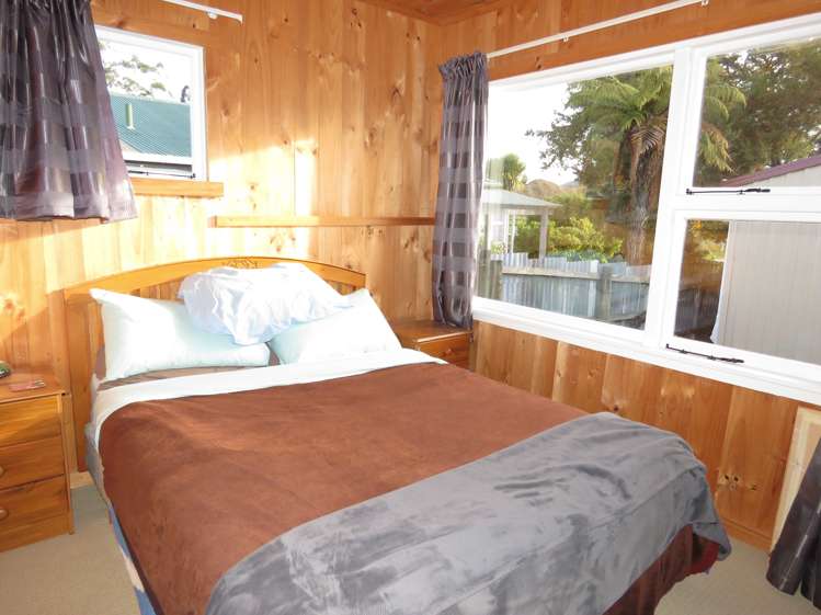 1 Racecourse Road Reefton_12