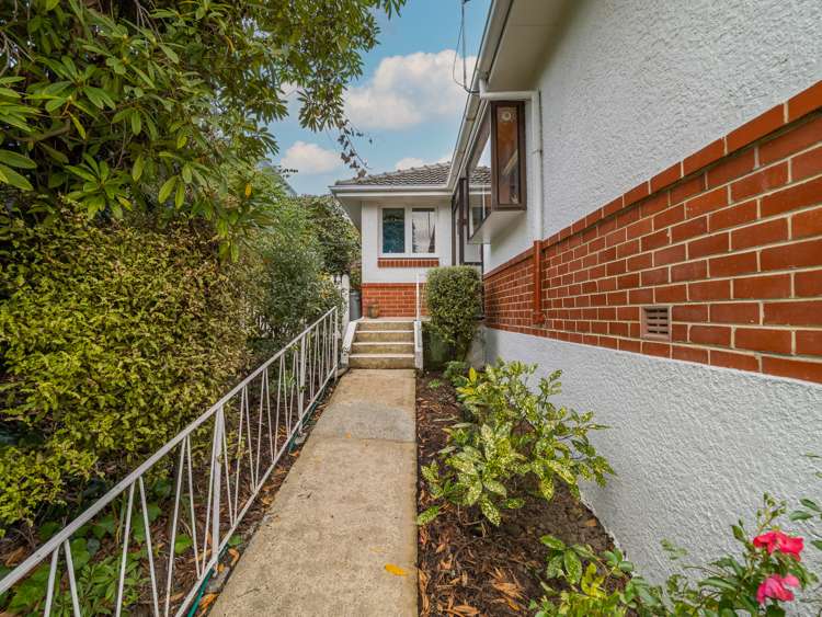 54 Balmacewen Road Maori Hill_21