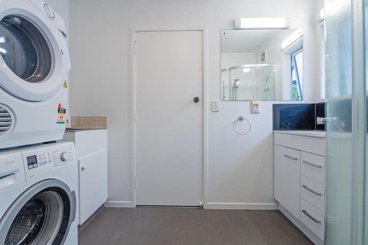 66 Windsor Drive Tairua_12