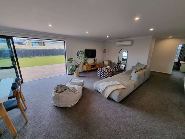 18 Racecourse Terrace Rise Hokitika_3