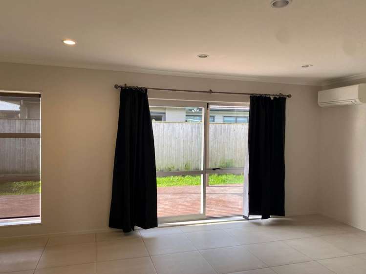 5 Manene Street Wattle Downs_12