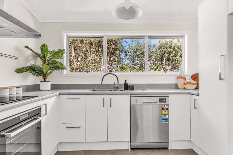 116 Birkdale Road Birkdale_14