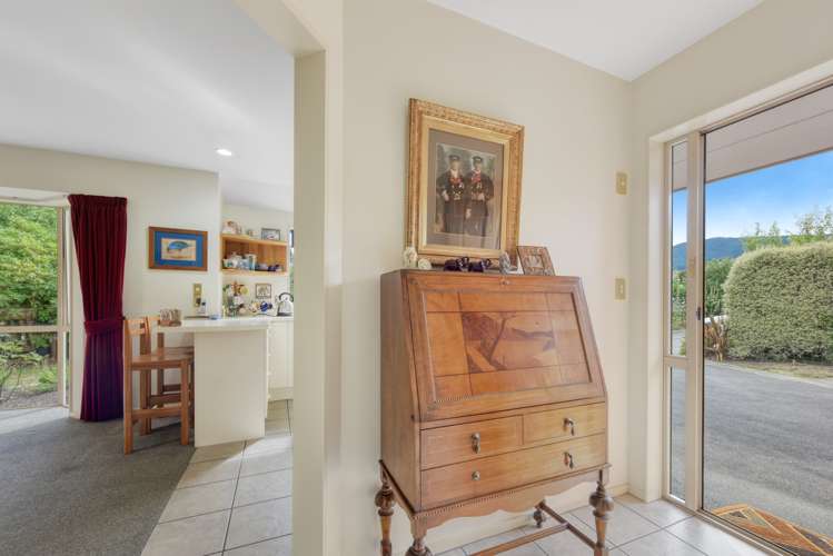 8 Appaloosa Avenue Richmond_13