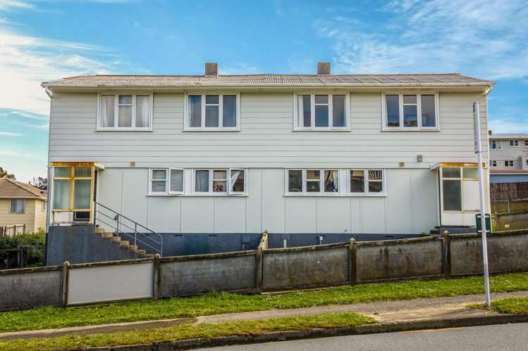 301-303 Warspite Avenue Waitangirua_5