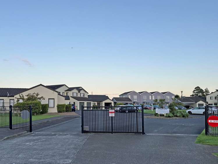 8/18 Alicante Avenue Hill Park_10
