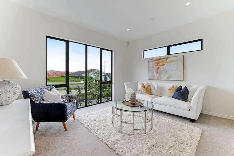 77 Parish Drive_1